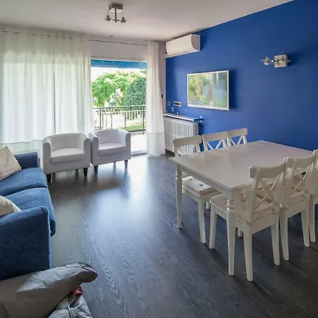 Διαμέρισμα Sitgesblues, 250 M , Big Terrace