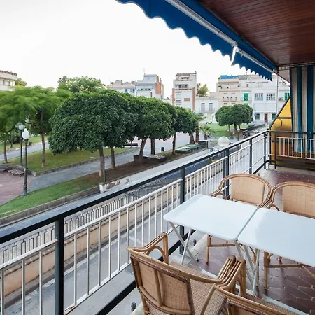 아파트 Sitgesblues, 250 M , Big Terrace